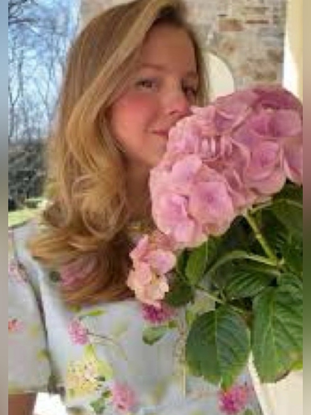 Hill House Home NWT The Dominique Linen Dress Hydrangea Chintz Blue Floral Sz M - Picture 5 of 10